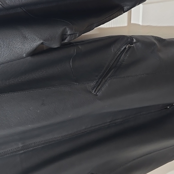 Vintage Alanni black women's leather coat jacket zipper and two front pockets L - Picture 2 of 6